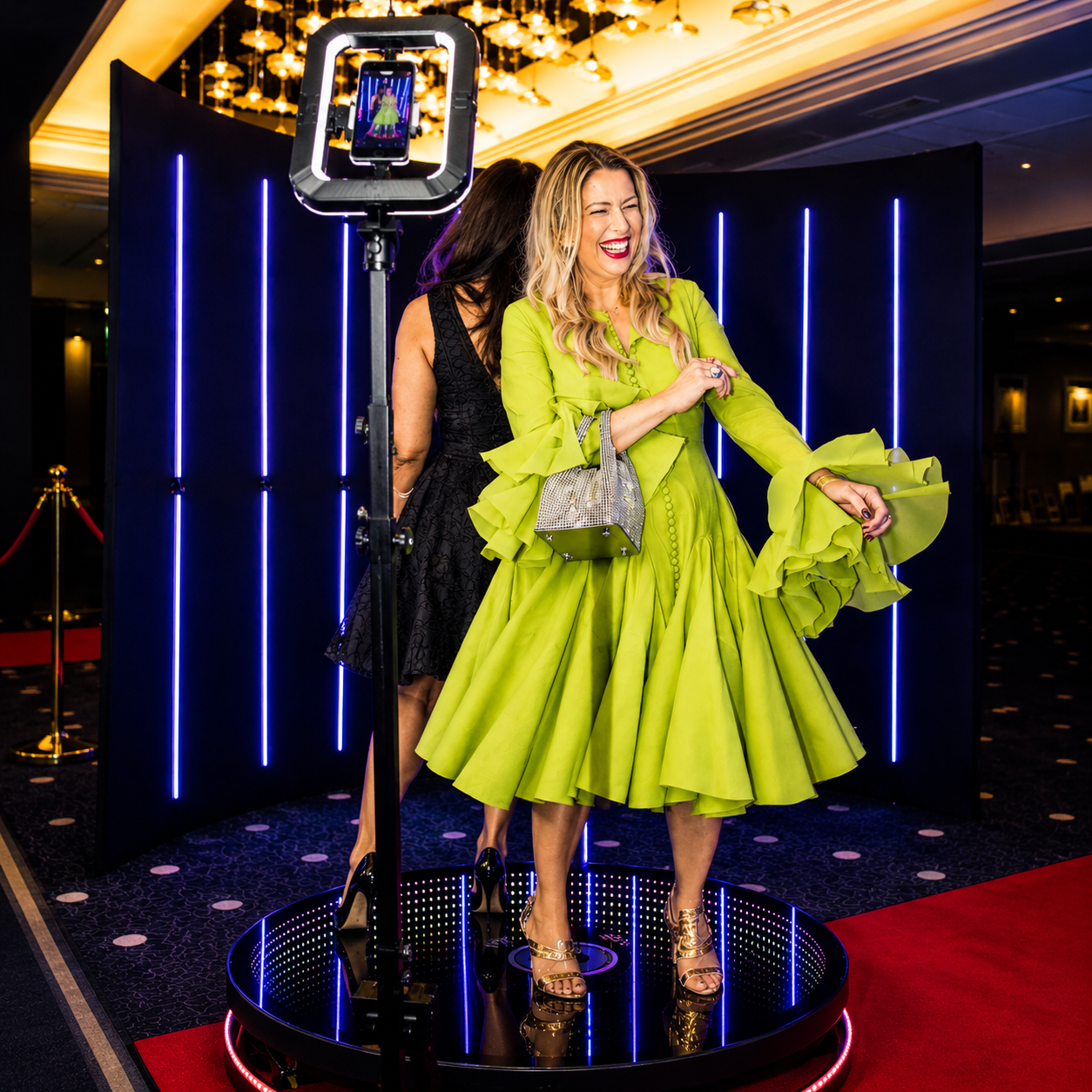 Vega Glass Photobooth 360°